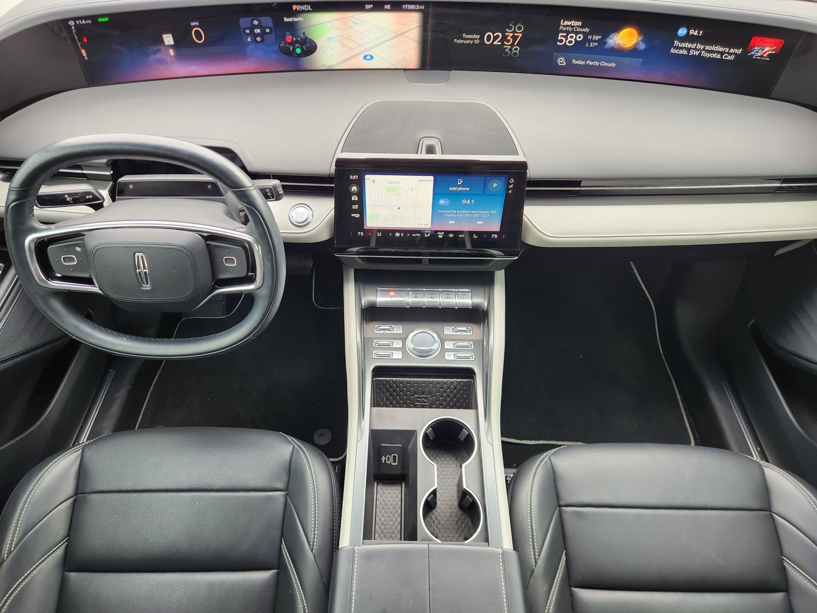Used 2024 Lincoln Nautilus Premier image 29