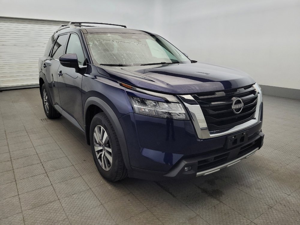 Used 2022 Nissan Pathfinder SL AWD/4WD image 13