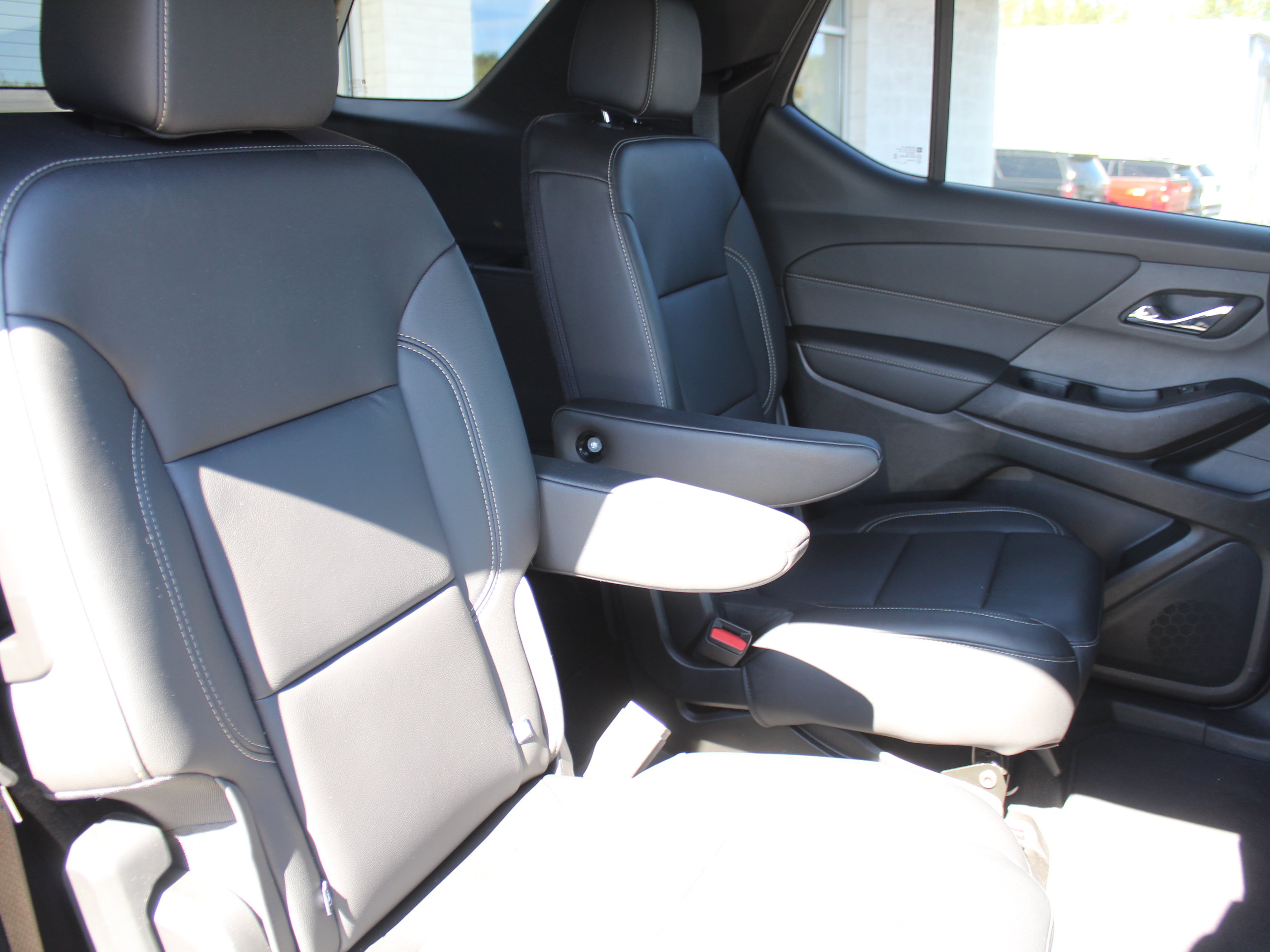 Certified 2023 Chevrolet Traverse LT AWD/4WD image 27