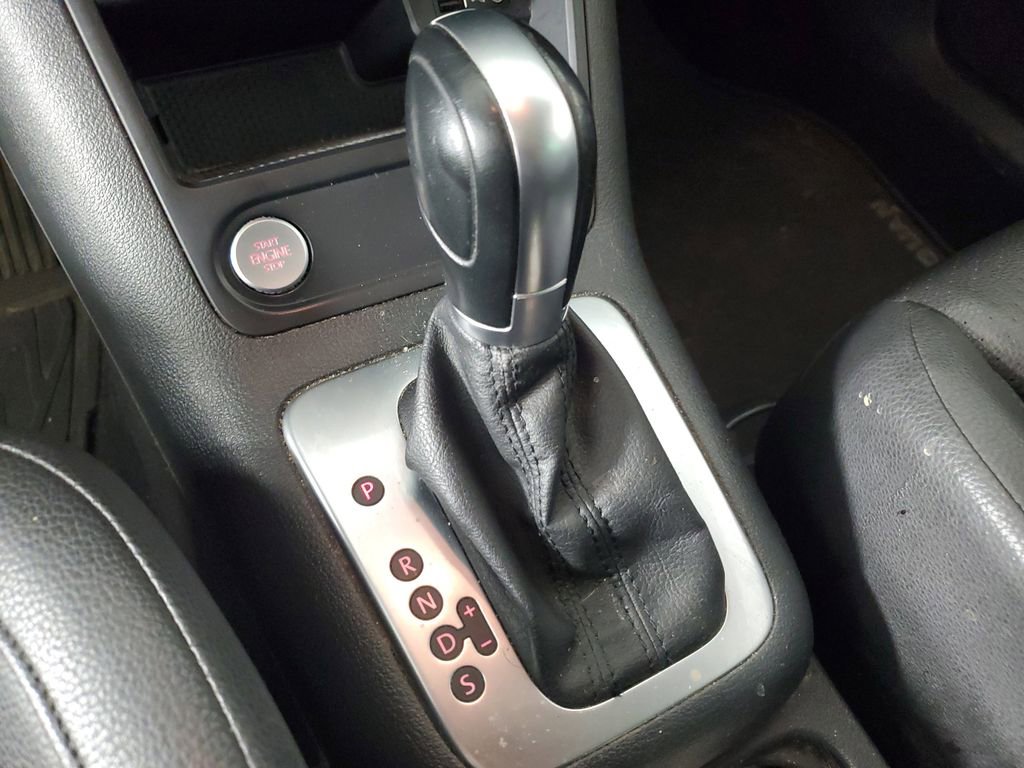 Used 2016 Volkswagen Tiguan SE FWD image 18