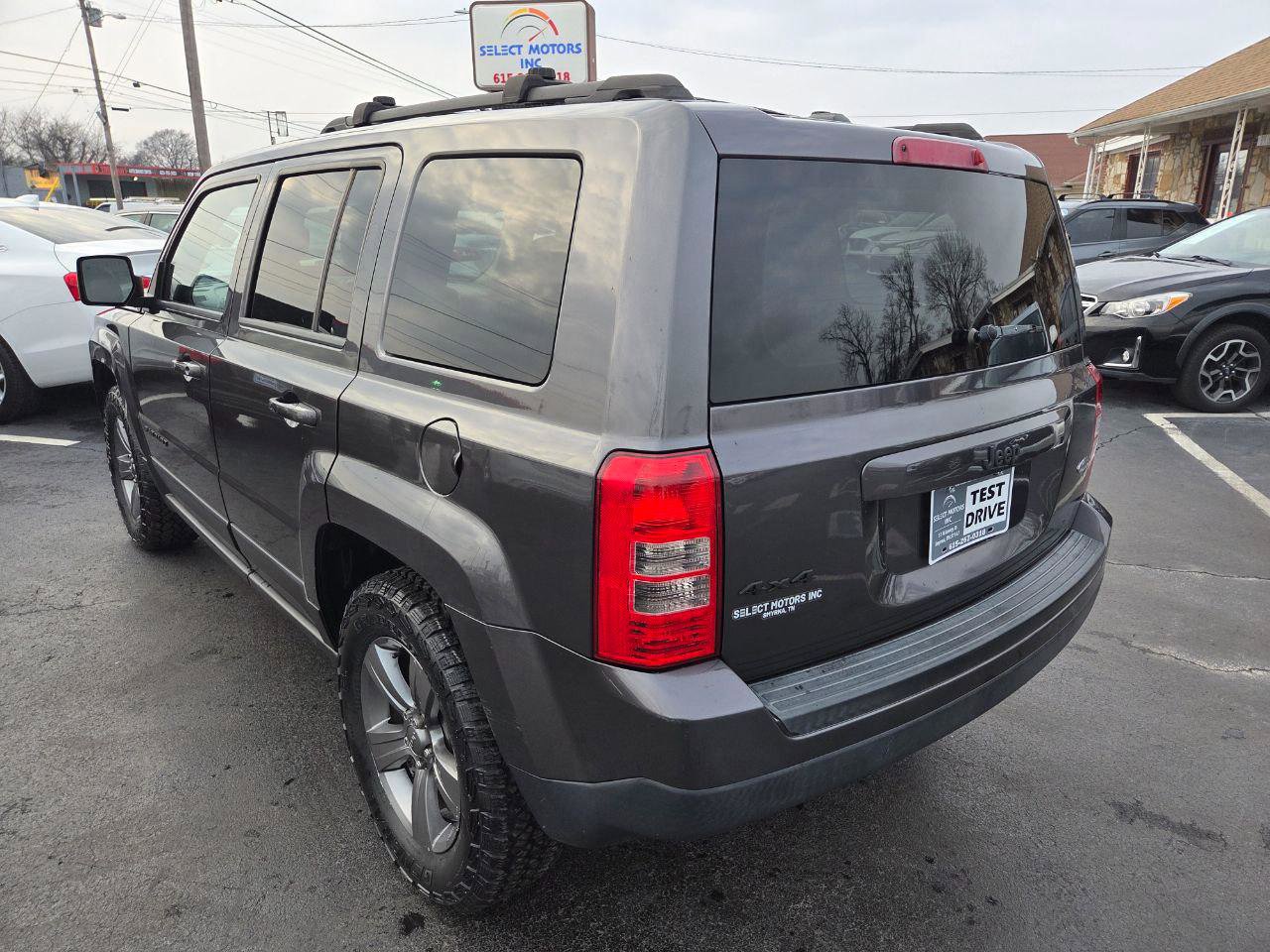 Used 2015 Jeep Patriot High Altitude image 4