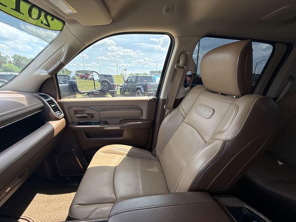 Used 2019 RAM 2500 Limited AWD/4WD image 31