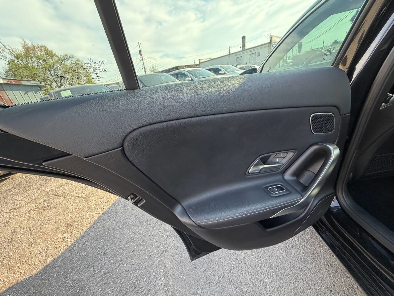 Used 2019 Mercedes-Benz A 220 4MATIC w/ Driver Assistance Package image 12