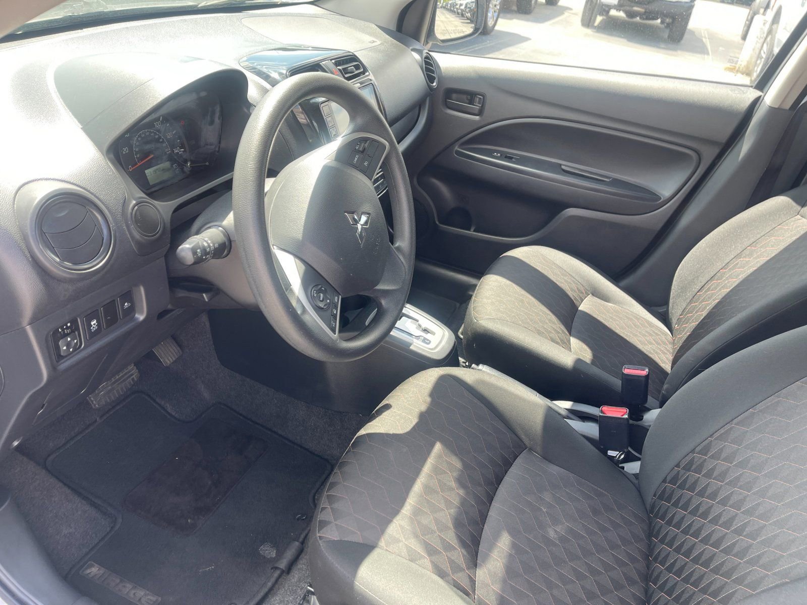 Used 2024 Mitsubishi Mirage ES FWD image 11
