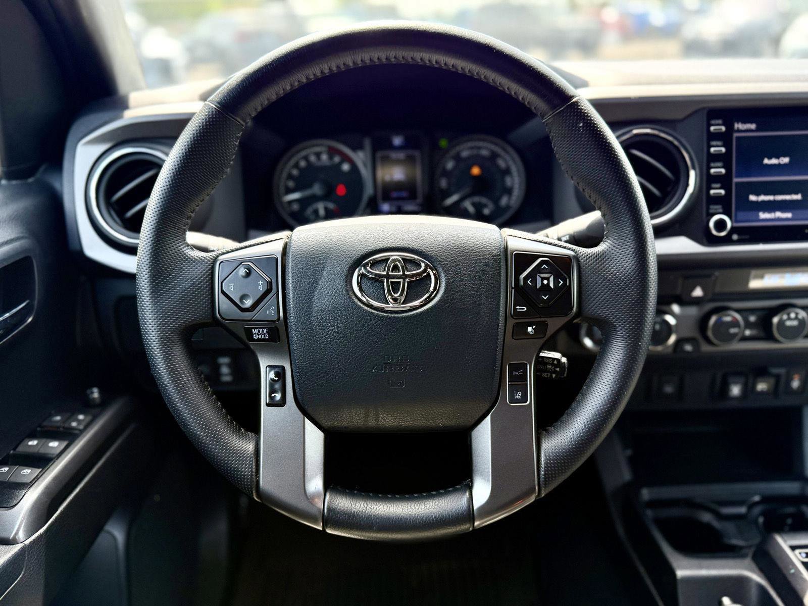 Used 2023 Toyota Tacoma TRD Off-Road AWD/4WD image 17