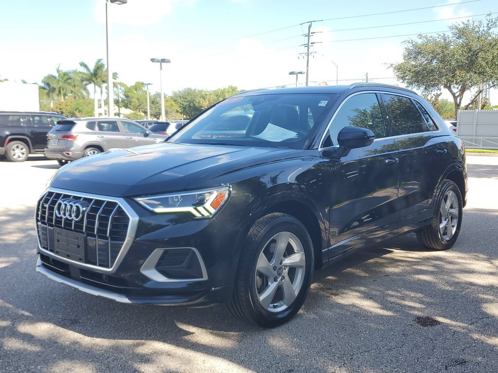 Used 2020 Audi Q3 2.0T Premium Plus AWD/4WD image 9