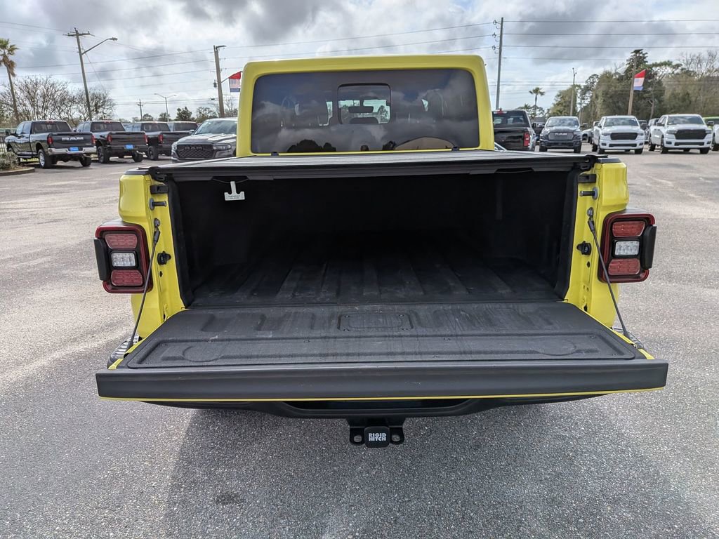 Used 2023 Jeep Gladiator Rubicon w/ LED Lighting Group image 30