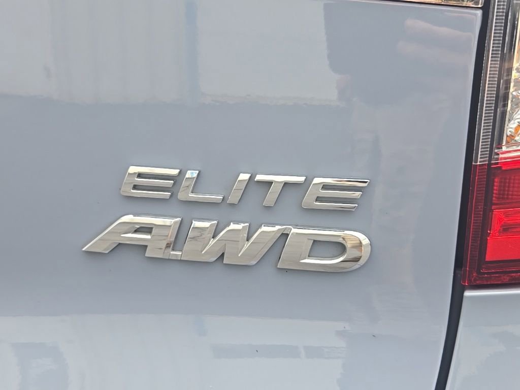 Used 2022 Honda Pilot Elite image 8