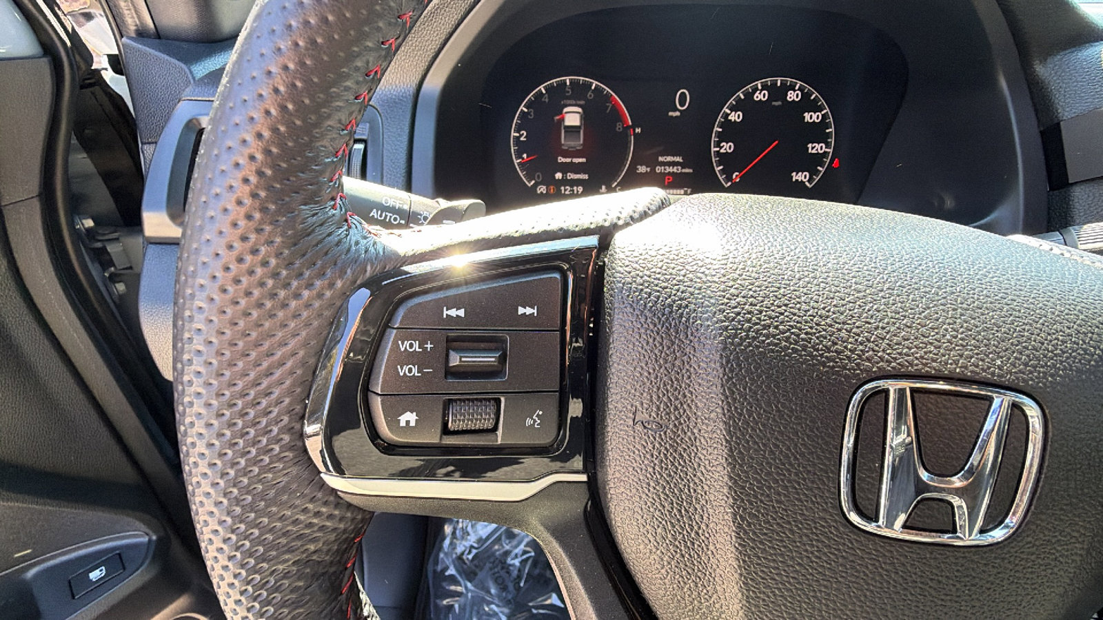 Used 2024 Honda Ridgeline Black Edition image 29