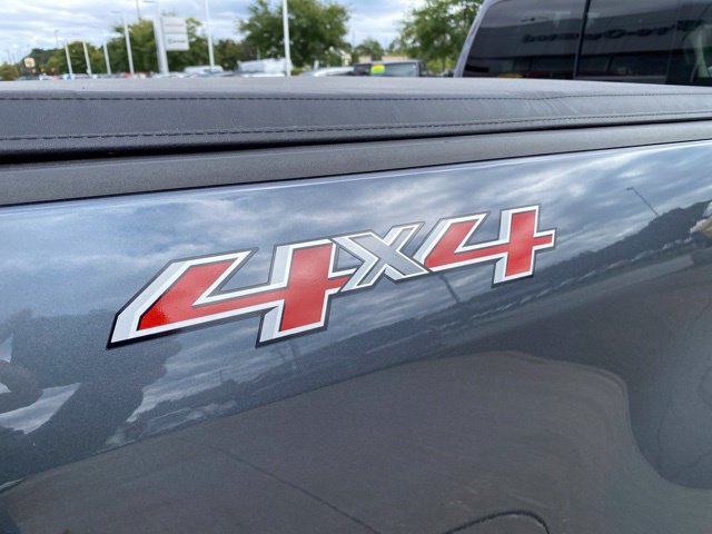 Used 2017 Chevrolet Colorado LT w/ LT Convenience Package AWD/4WD image 5