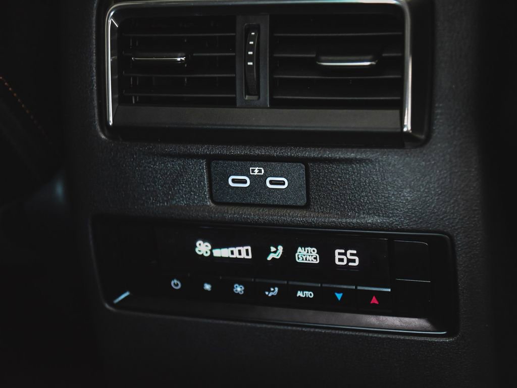 Used 2024 MAZDA CX-90 Plug-In Hybrid w/ Preferred image 38