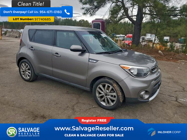 Used 2018 Kia Soul + image 5