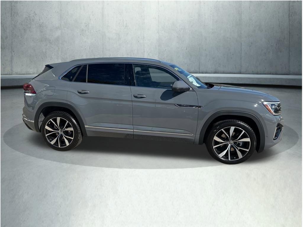 New 2026 Volkswagen Atlas Cross Sport SEL Premium R-Line image 3