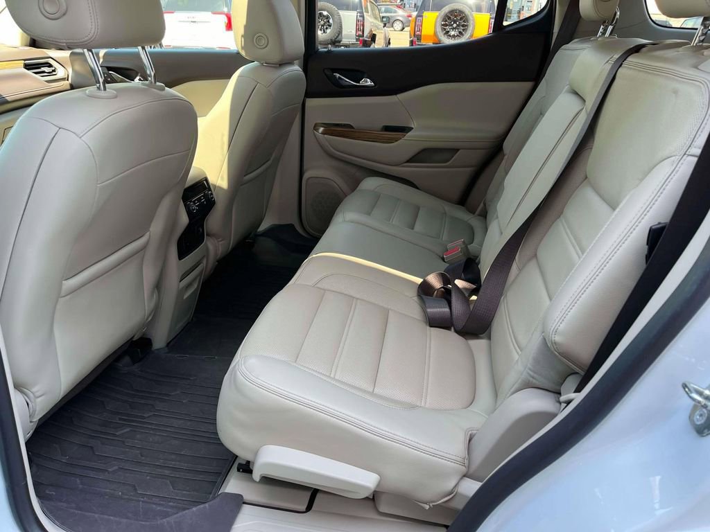 Used 2017 GMC Acadia Denali w/ Technology Package image 16