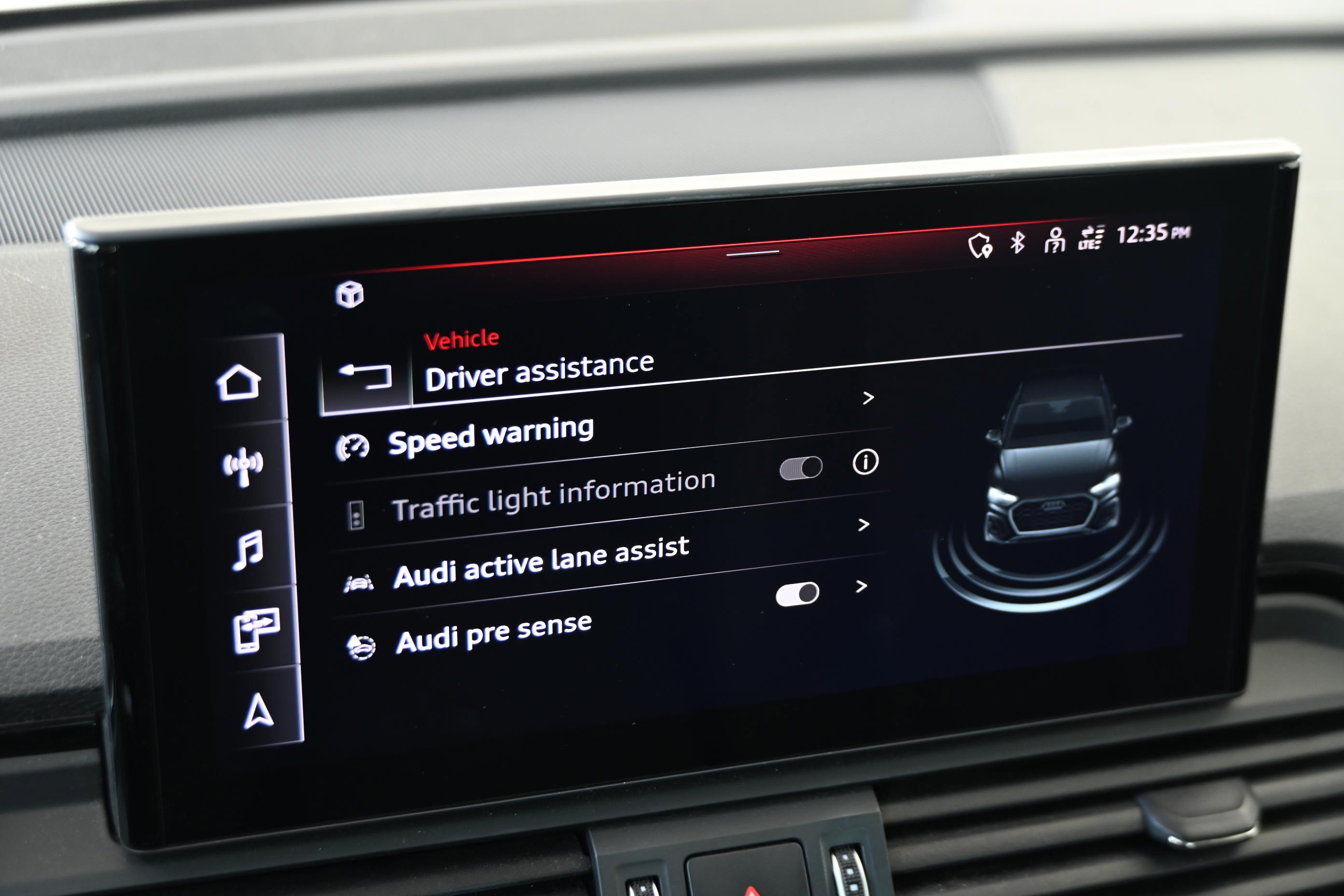 Used 2022 Audi Q5 2.0T Premium Plus w/ Premium Plus Package AWD/4WD image 32