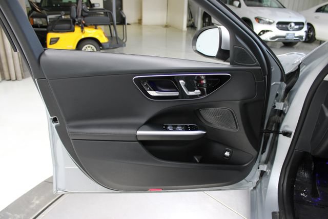 Used 2023 Mercedes-Benz C 300 Sedan image 22