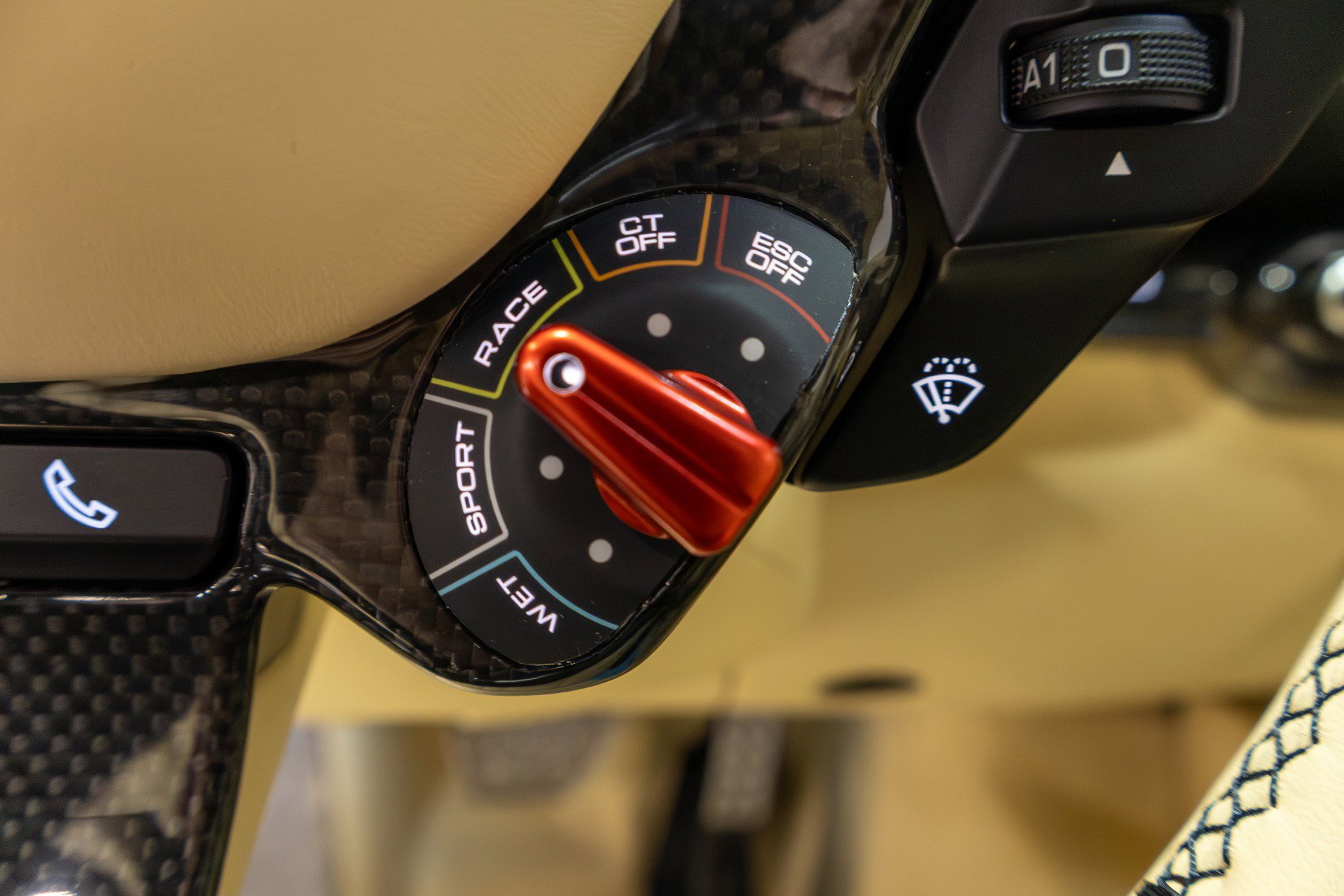 Used 2018 Ferrari 812 Superfast image 78