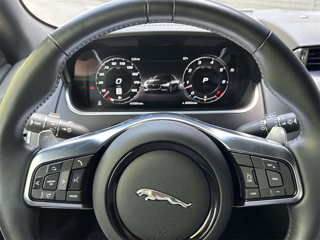 Used 2023 Jaguar F-TYPE Coupe image 19