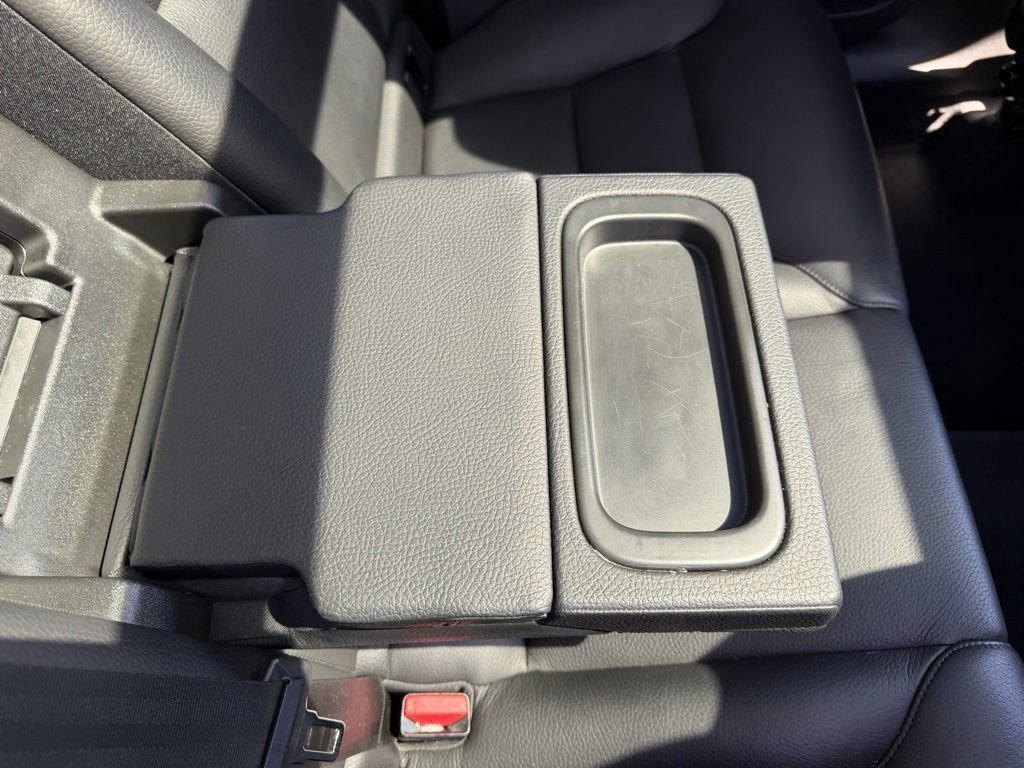 Used 2020 Volvo XC60 T5 Momentum image 33