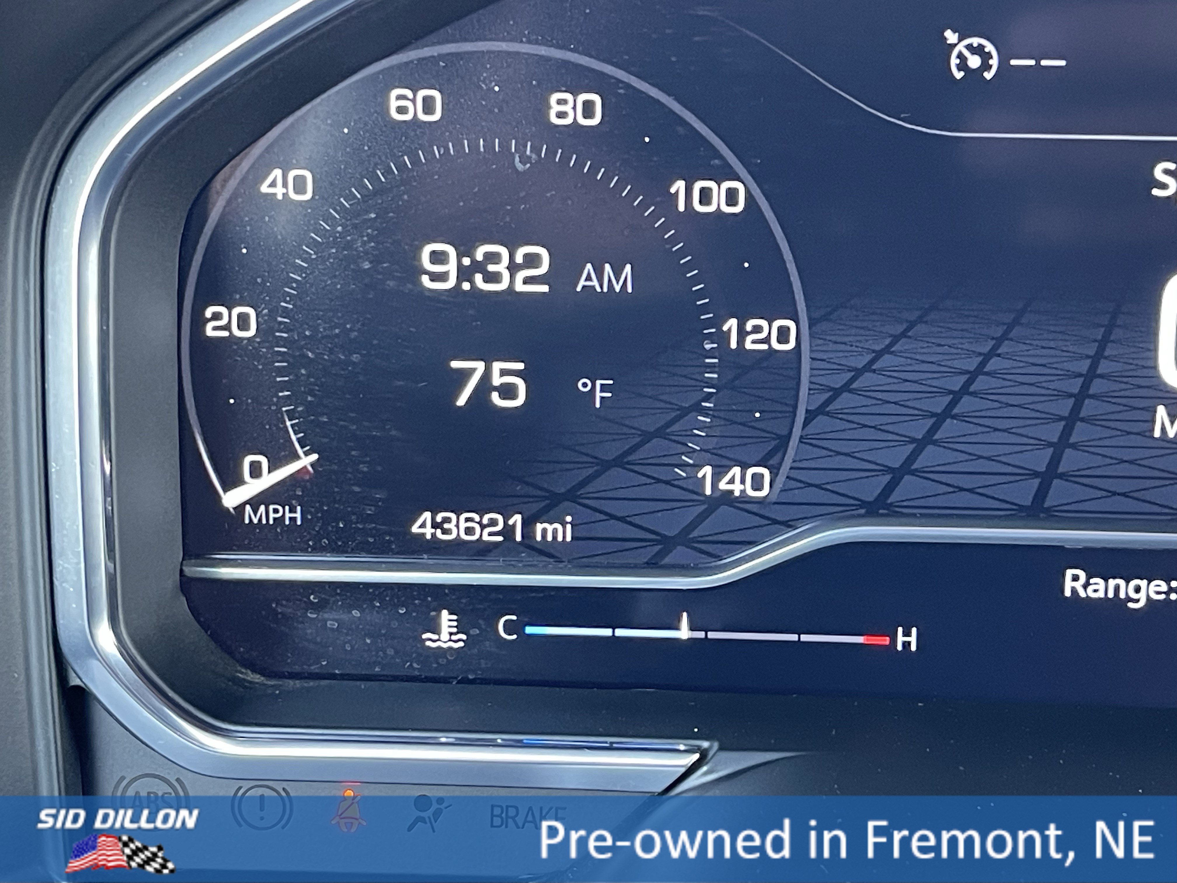 Used 2024 GMC Sierra 1500 AT4 w/ Technology Package image 18