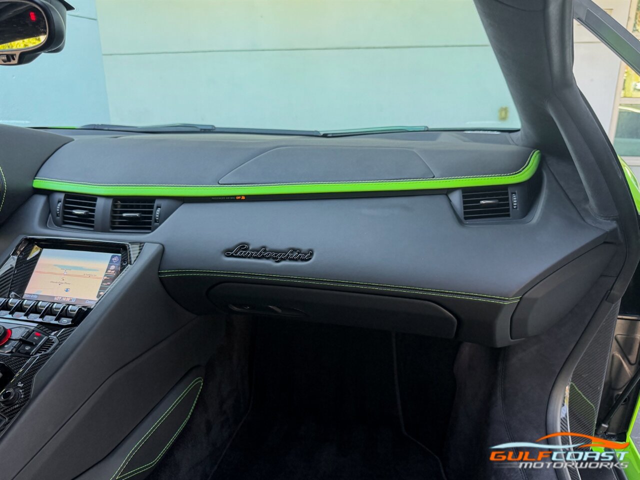 Used 2018 Lamborghini Aventador S AWD/4WD image 33