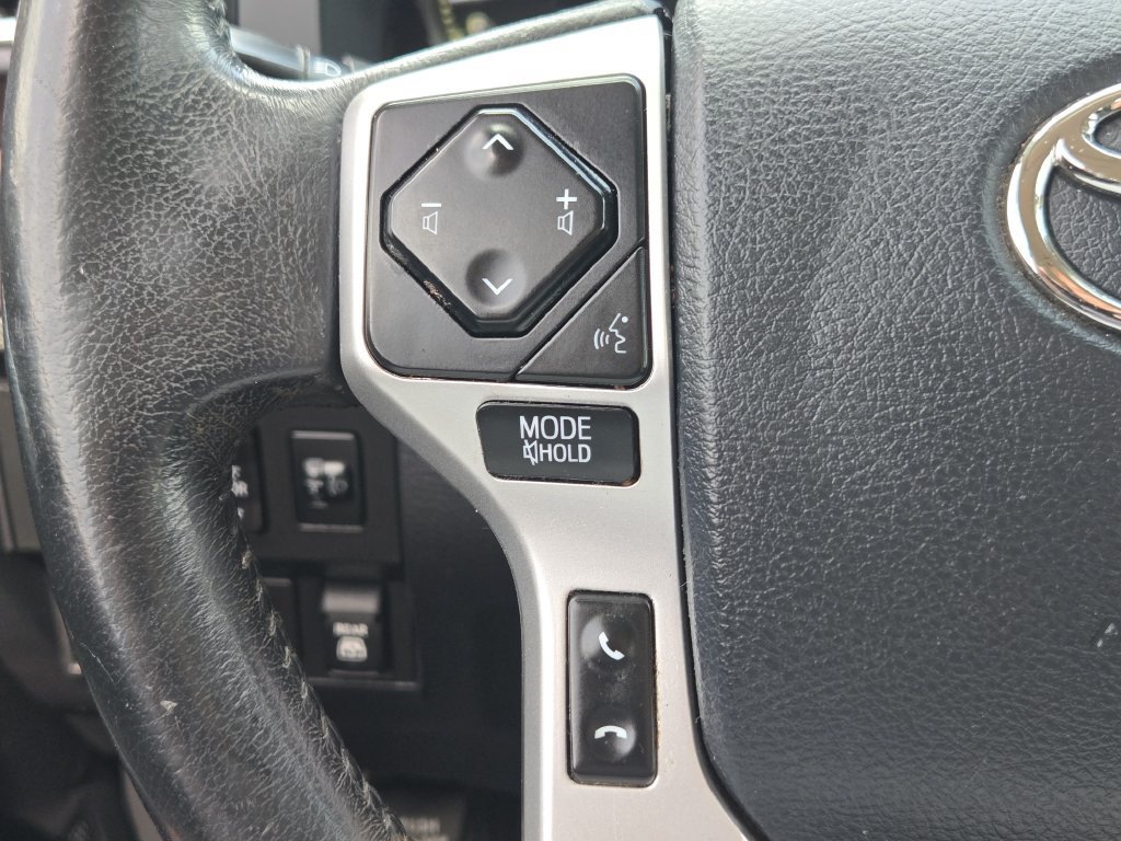 Used 2020 Toyota Tundra Limited w/ Limited Premium Package RWD image 29