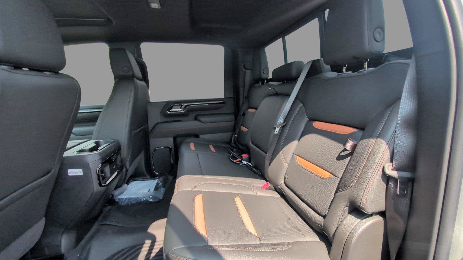 New 2026 GMC Sierra 2500 AT4 w/ AT4 Premium Plus Package AWD/4WD image 36