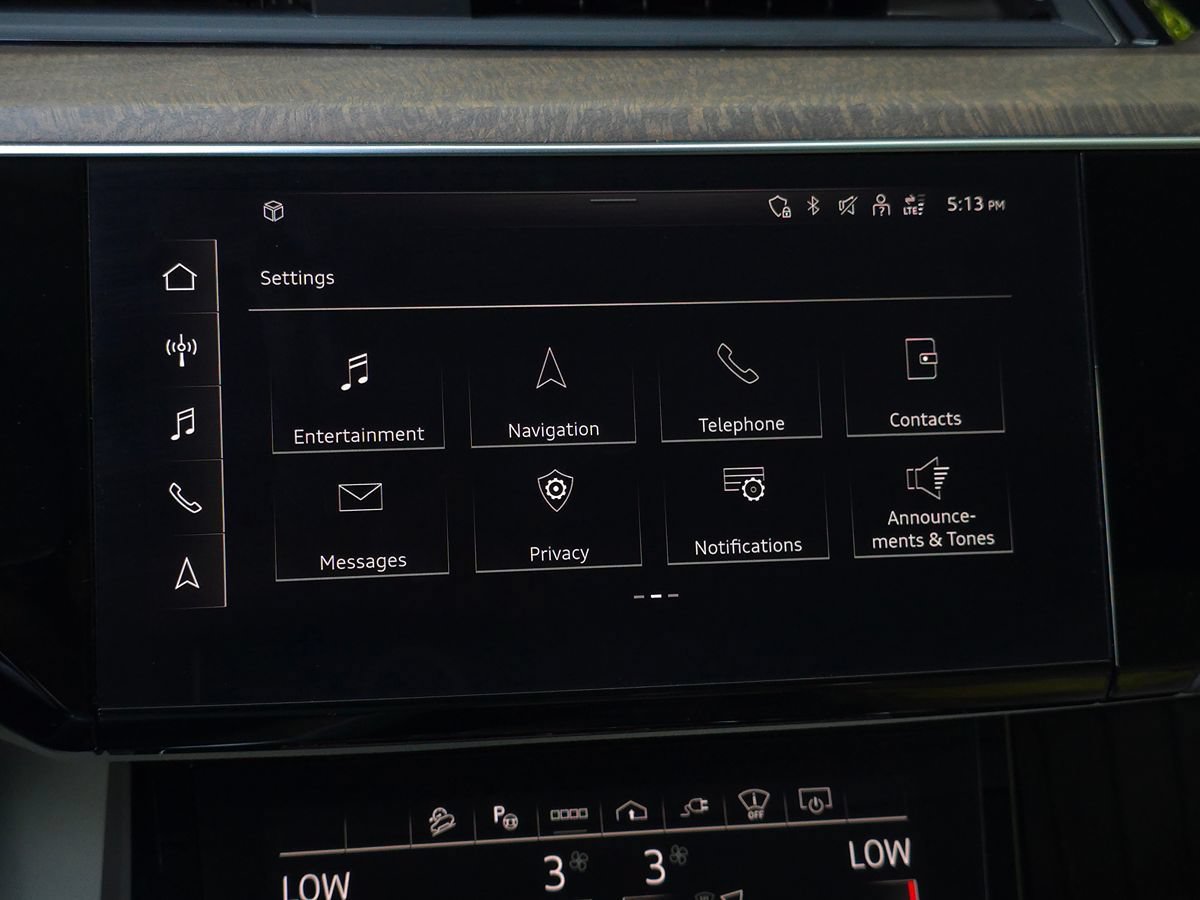 Used 2024 Audi Q8 e-tron Prestige w/ Prestige Package AWD/4WD image 60