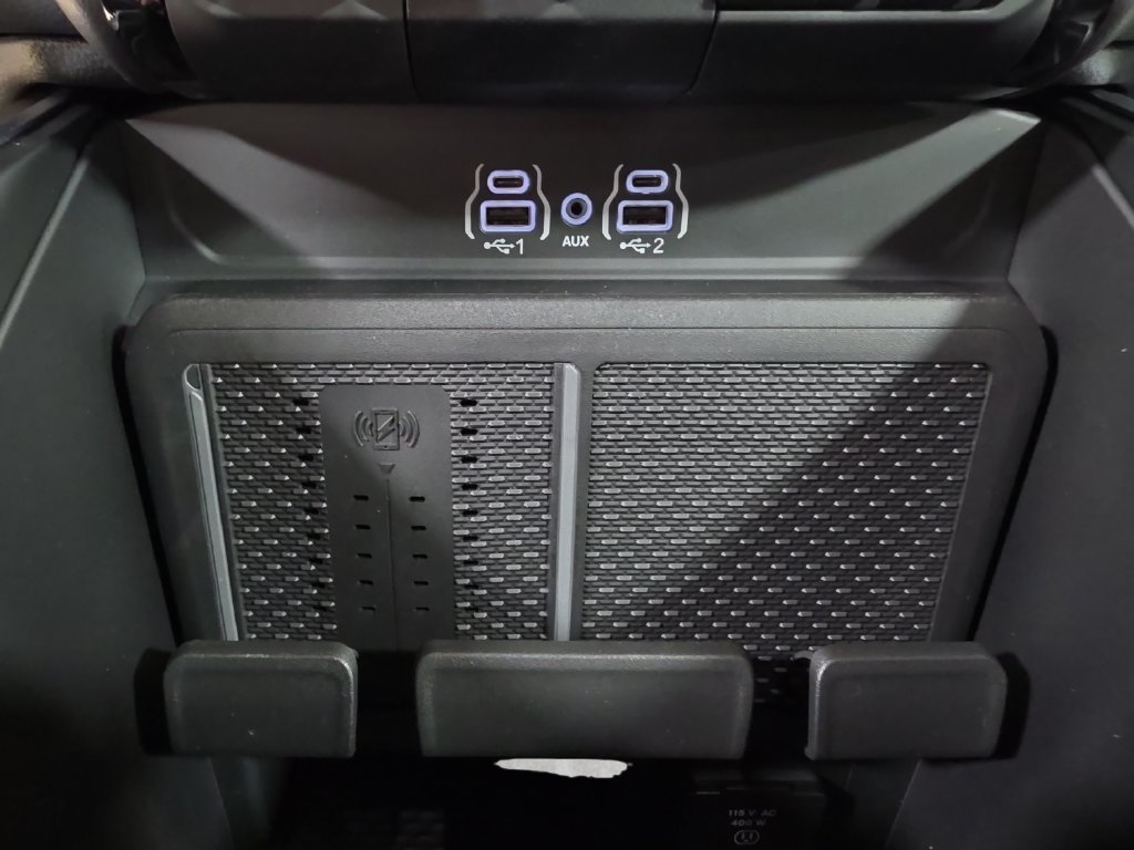 New 2026 RAM 1500 4x4 Crew Cab image 29