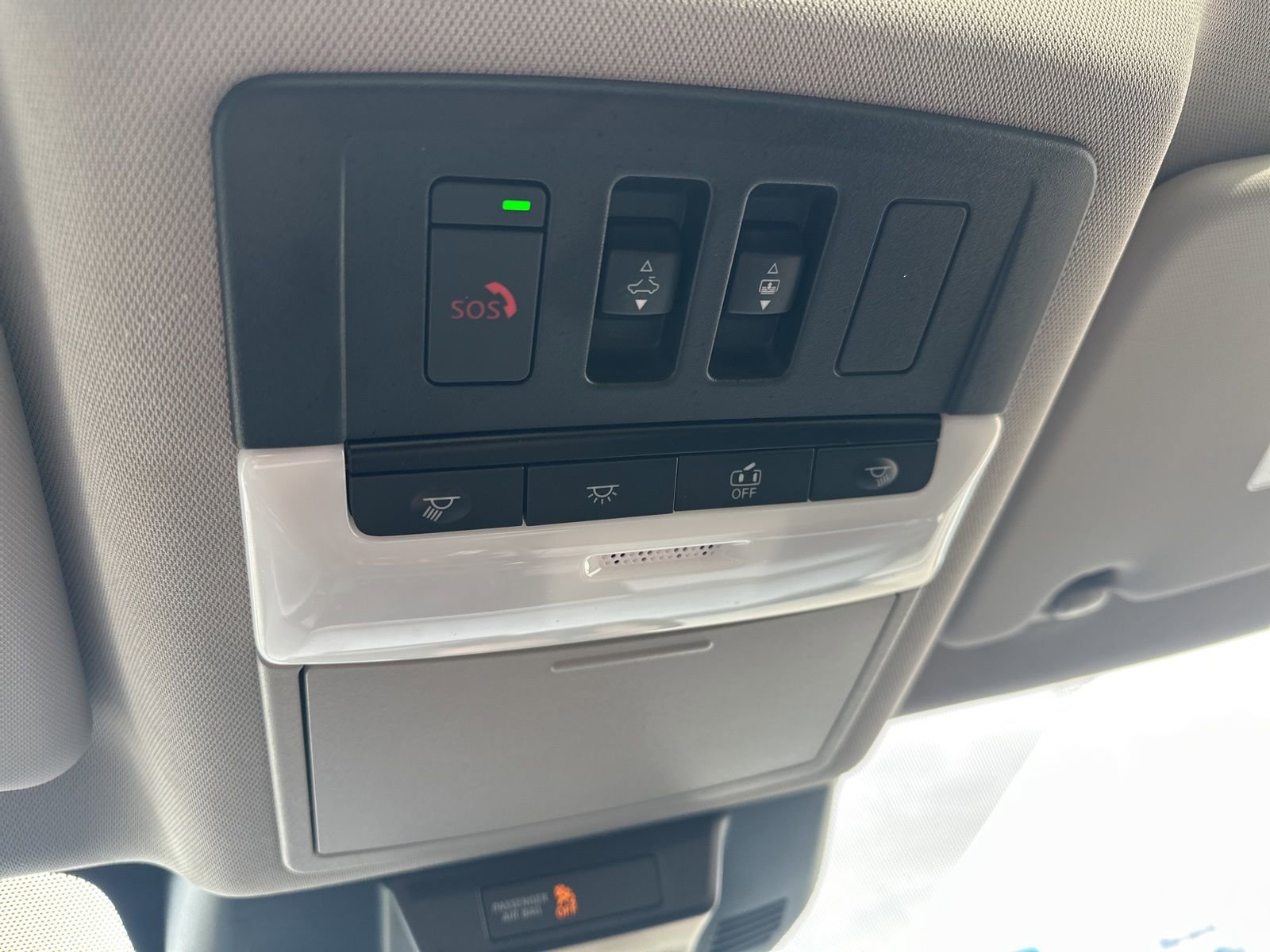 Used 2024 Nissan Rogue Platinum image 74