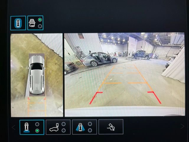 Used 2025 GMC Acadia Elevation image 22