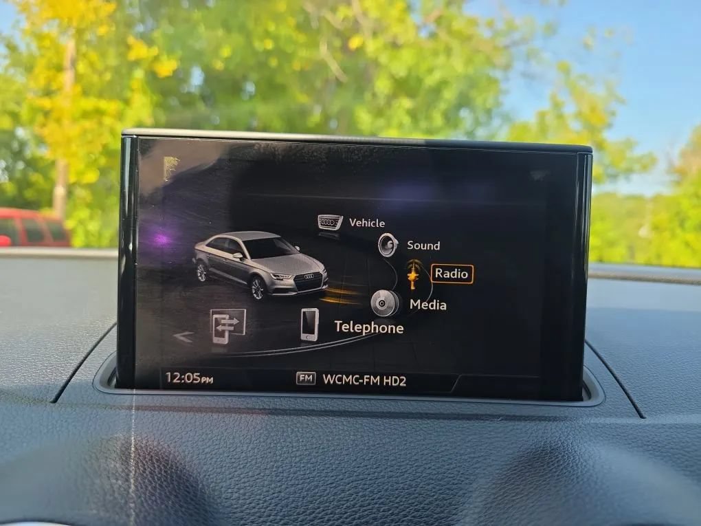 Used 2018 Audi A3 2.0T Premium w/ Convenience Package FWD image 26