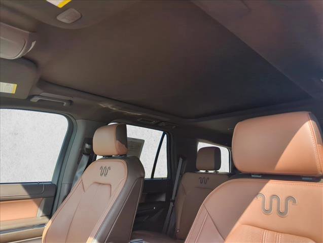 Certified 2024 Ford Expedition King Ranch image 16