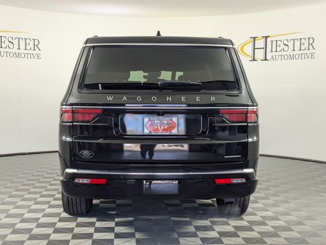 Certified 2024 Jeep Wagoneer L Series II w/ Flexible Seating Group AWD/4WD image 3