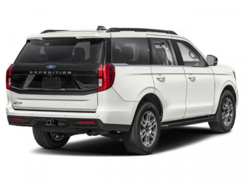 New 2026 Ford Expedition Active image 2