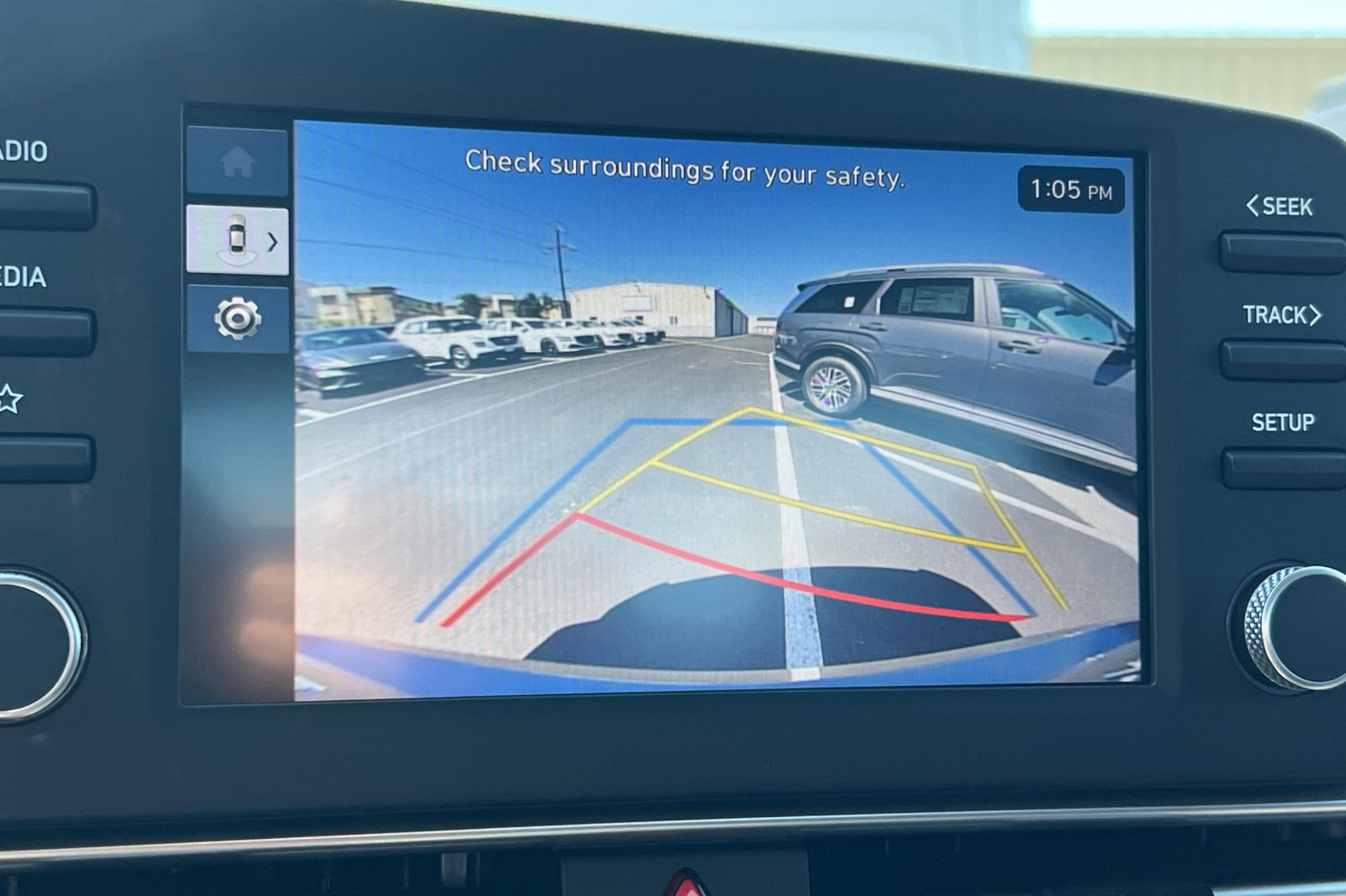 New 2026 Hyundai Elantra Hybrid FWD image 19