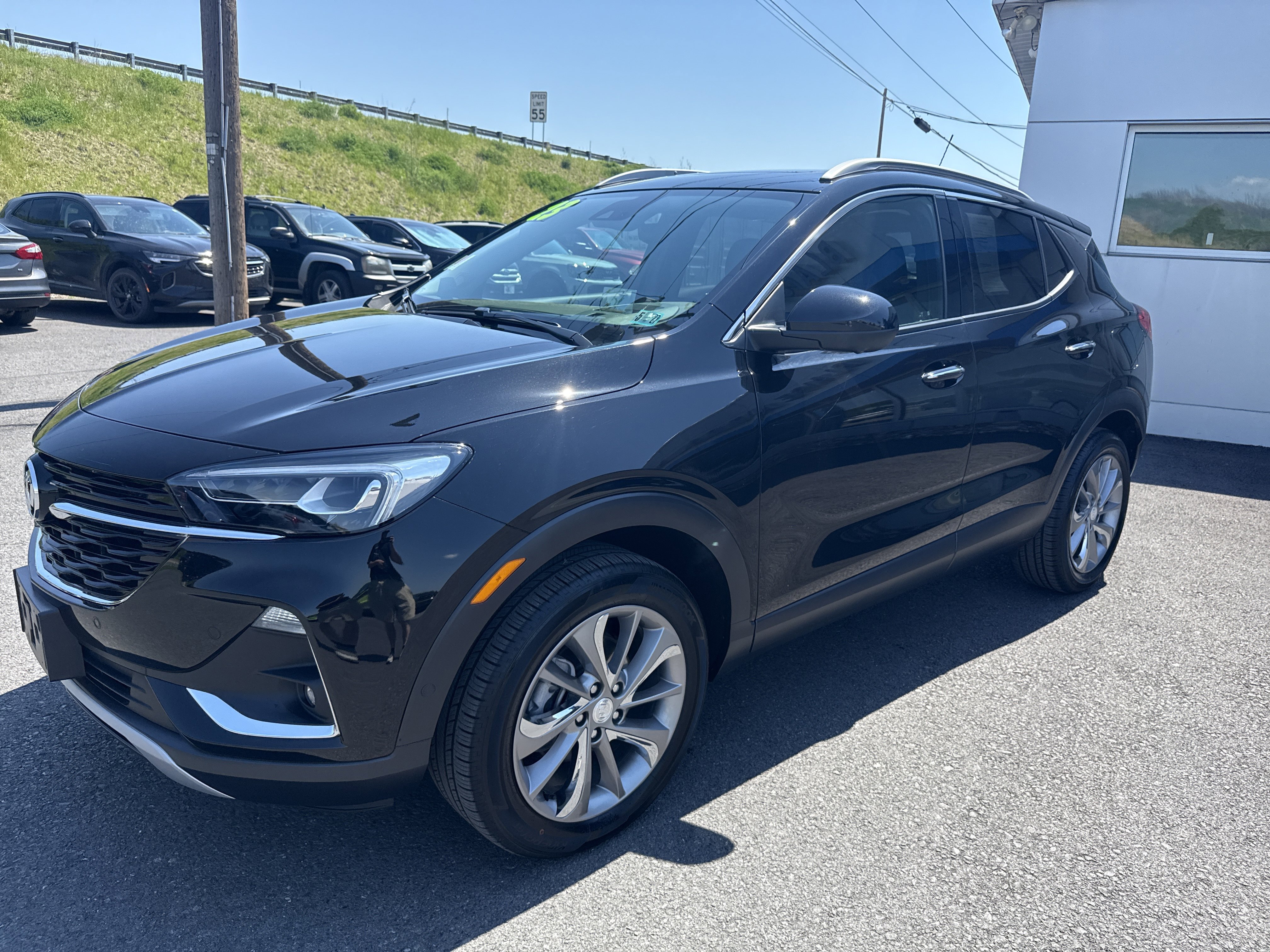 Used 2023 Buick Encore GX Essence w/ Advanced Technology Package AWD/4WD image 7