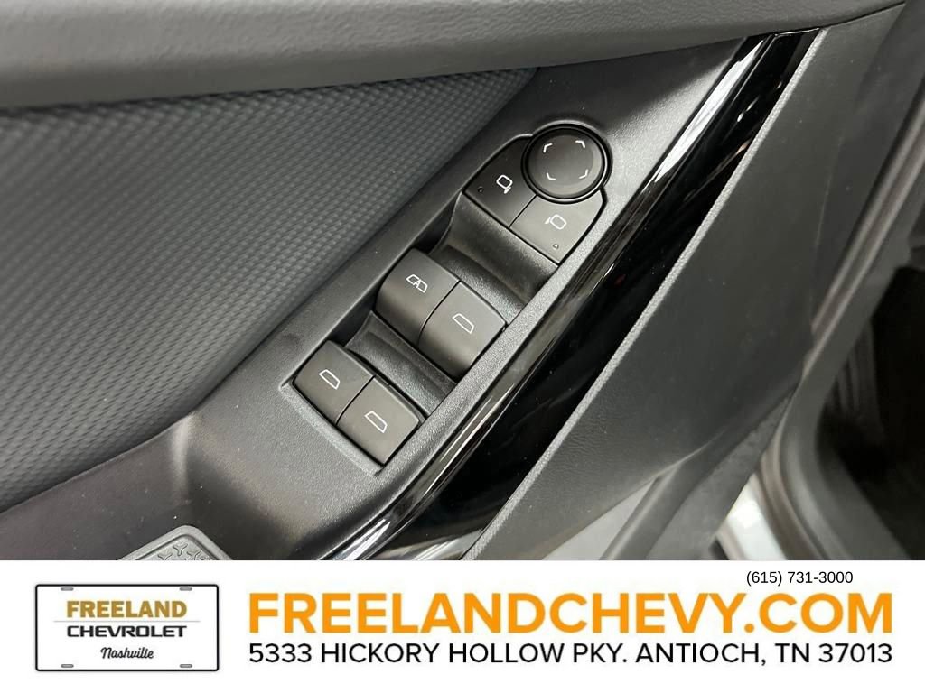 New 2026 Chevrolet Equinox LT image 17