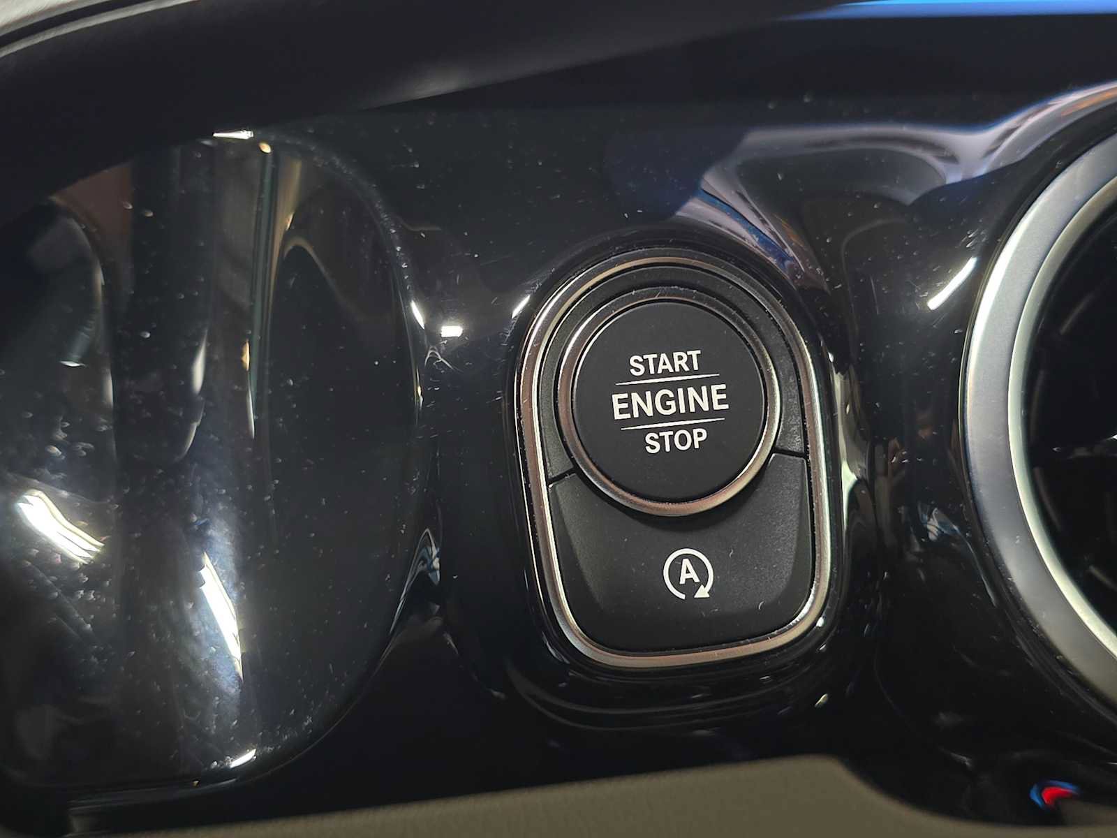 Certified 2026 Mercedes-Benz GLA 250 4MATIC image 33