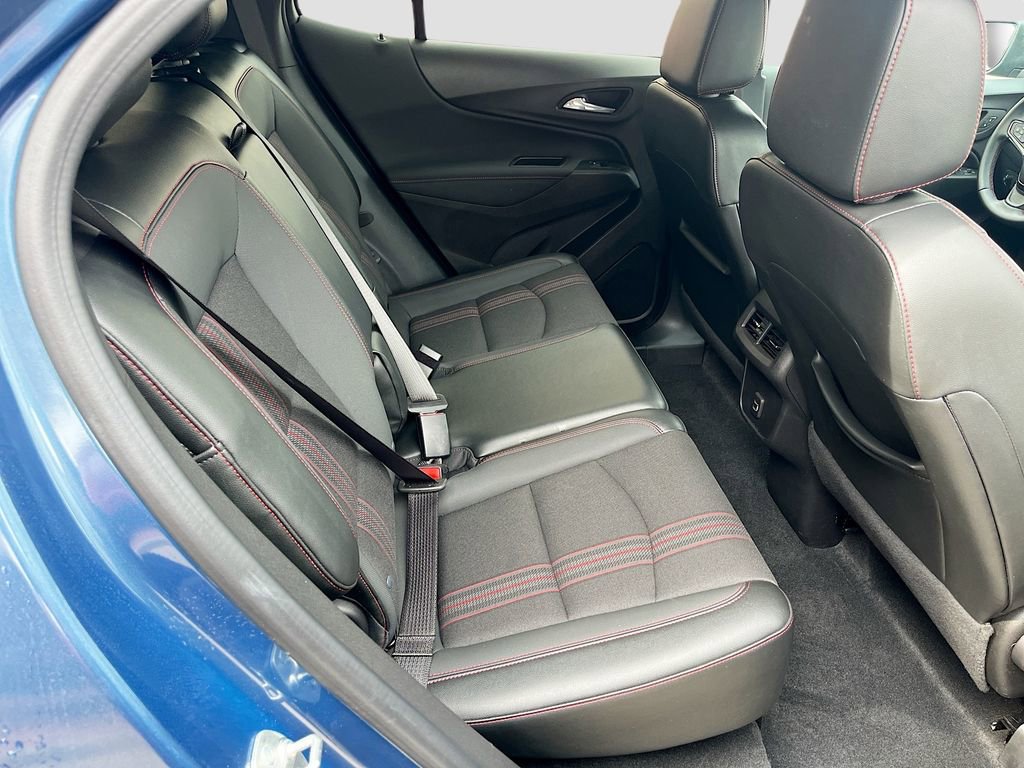 Used 2024 Chevrolet Equinox RS w/ LPO, Floor Liner Package image 28