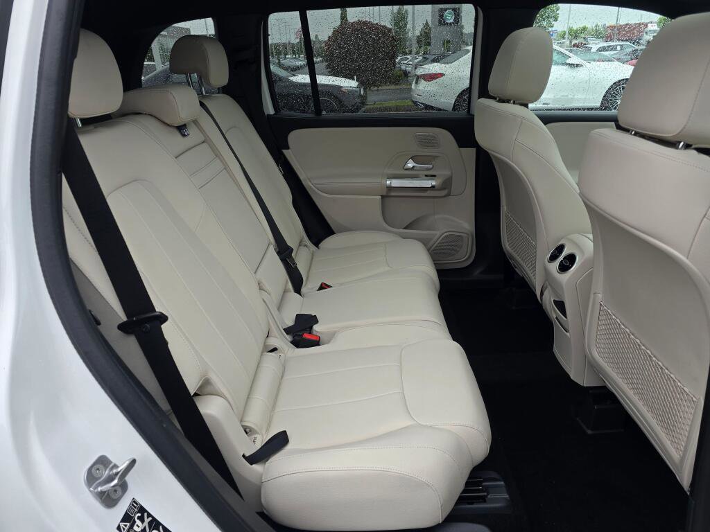 New 2026 Mercedes-Benz GLB 250 4MATIC image 22