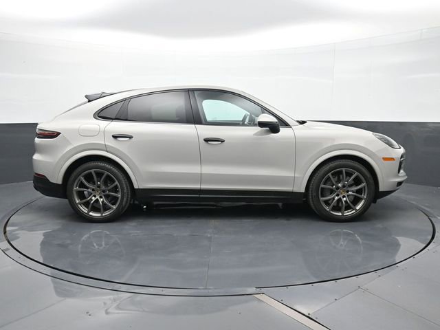 Certified 2022 Porsche Cayenne S image 24