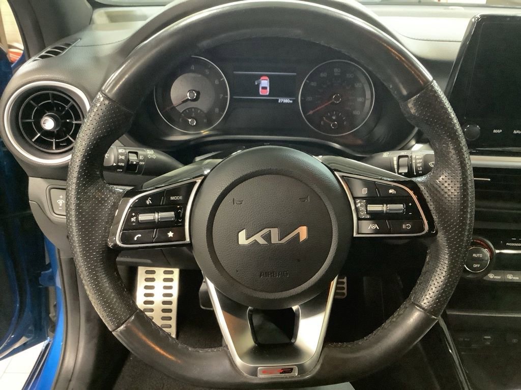 Certified 2023 Kia Forte GT-Line image 12