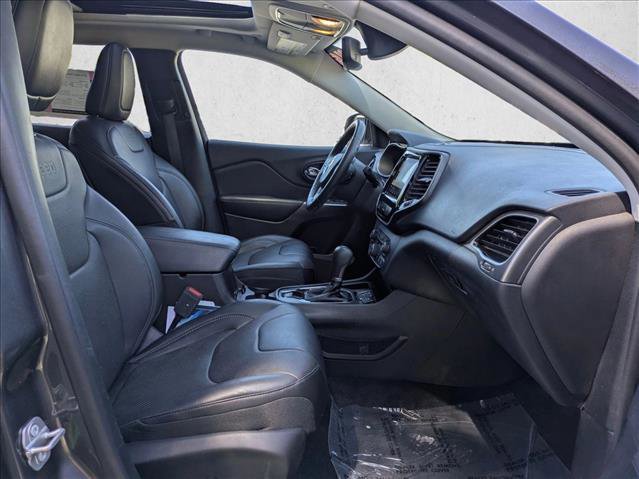 Used 2019 Jeep Cherokee Limited w/ Luxury Group image 21