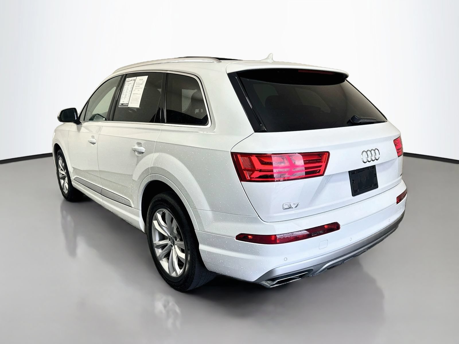 Used 2017 Audi Q7 2.0T Premium AWD/4WD image 5