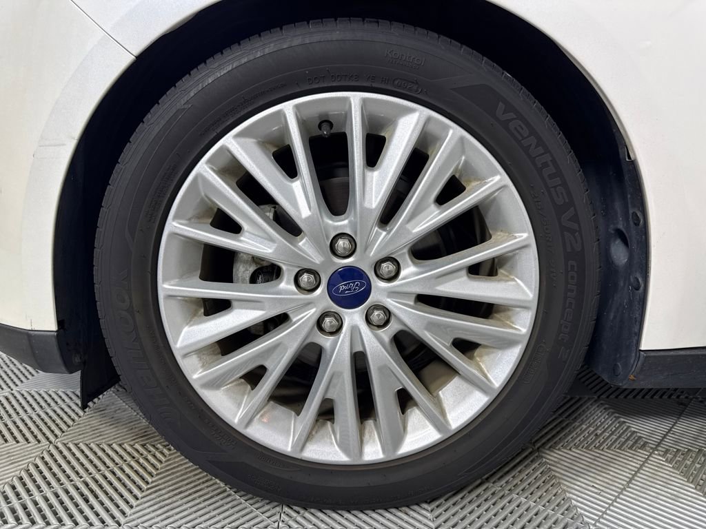 Used 2015 Ford Focus Titanium image 22