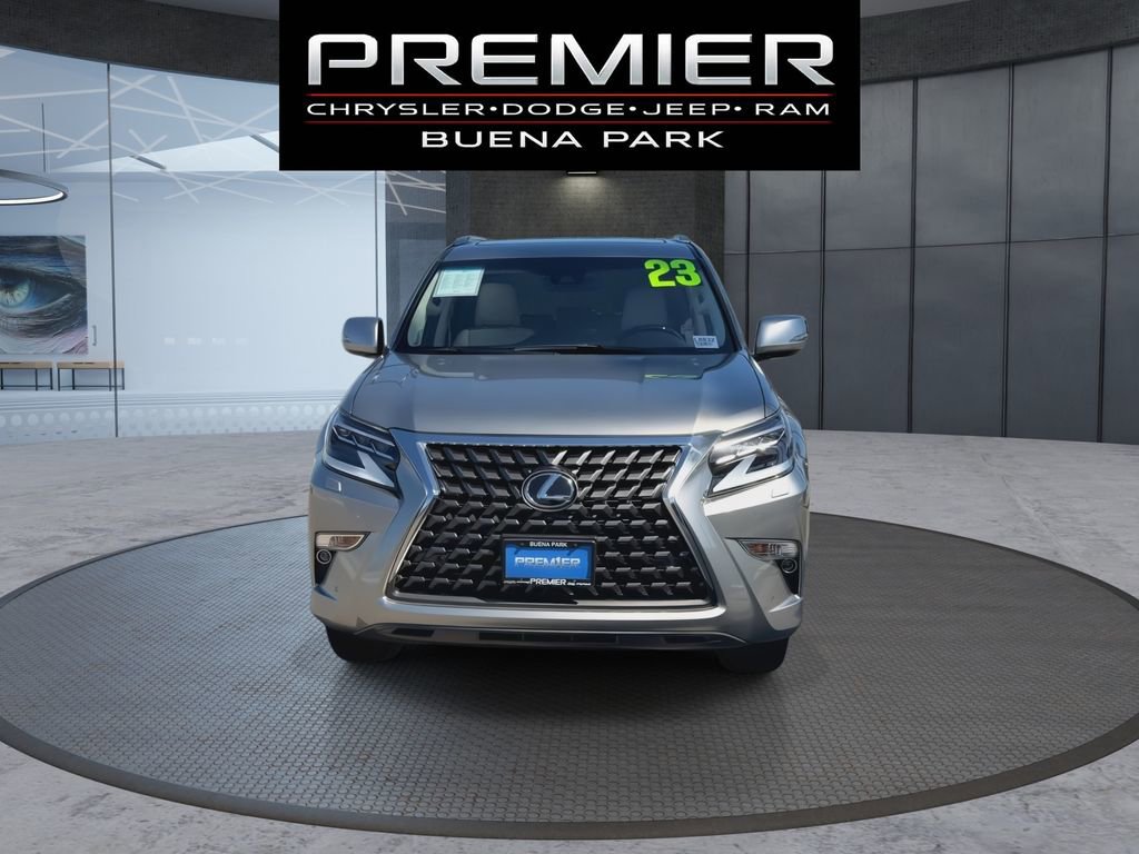 Used 2023 Lexus GX 460 Luxury w/ Off Road Package AWD/4WD image 3