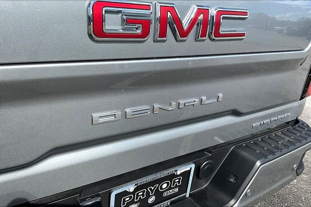Used 2024 GMC Sierra 3500 Denali w/ Denali Reserve Package image 25