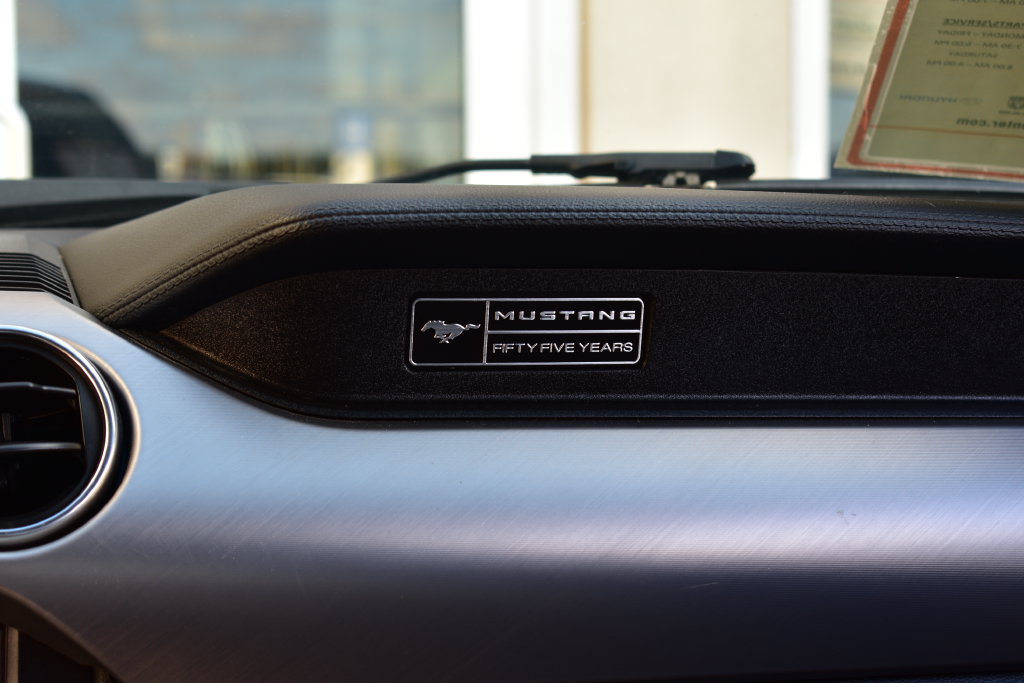 Used 2020 Ford Mustang GT Premium RWD image 24