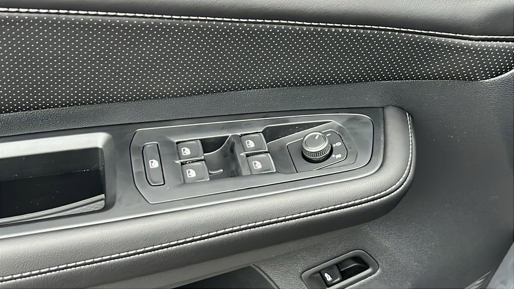 New 2026 Volkswagen Atlas Cross Sport SE image 20